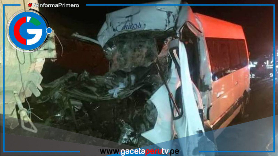 Cuatro muertos y 13 heridos deja choque vehicular