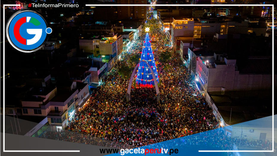 Tacna: más de 5,000 personas participaron de encendido del árbol y nacimiento 