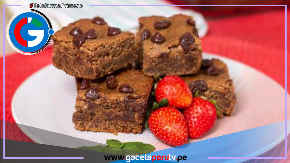 Prueba esta exquisita receta de blondies hechos con lentejas 