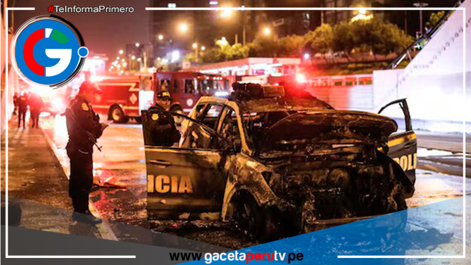 Un patrullero policial se incendió en la Vía Expresa