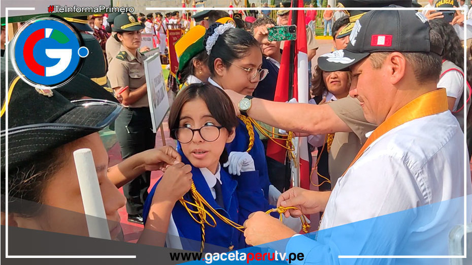 Alcalde Ulises Villegas participó en juramentación de policías escolares y BAPES 2024