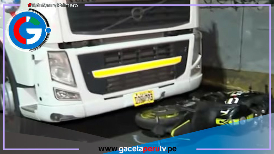 Tráiler embiste a motociclista