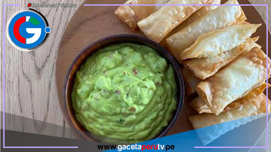 Prepara un rico guacamole con arvejas 