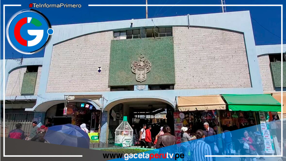 Emoliente en el mercado San Camilo: Un sabor imprescindible en tu visita a Arequipa
