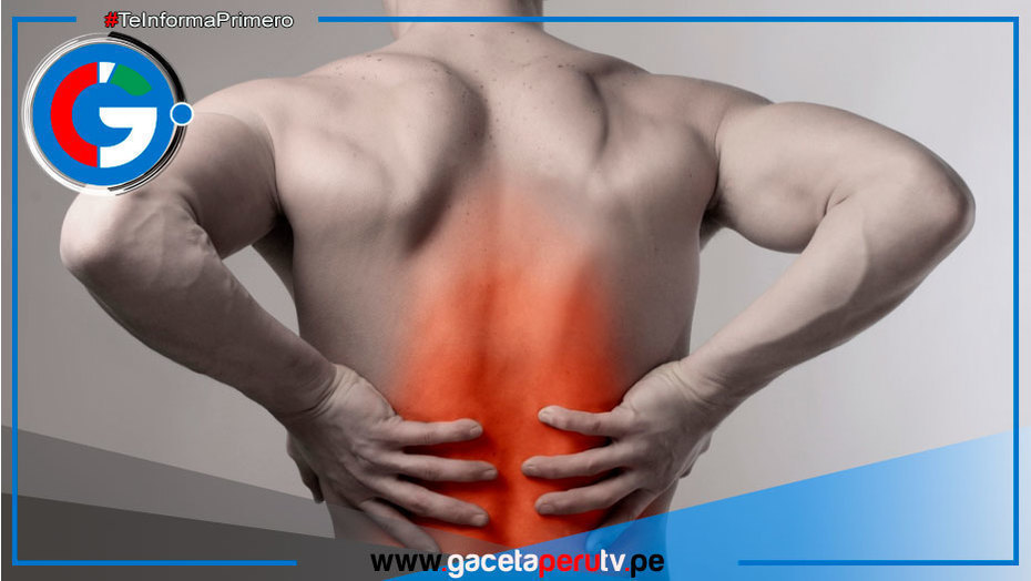 Caminar a diario reduce el dolor de espalda, según estudio