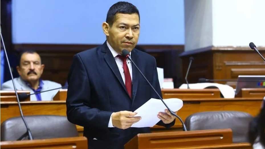 Falleció Congresista Hitler Saavedra